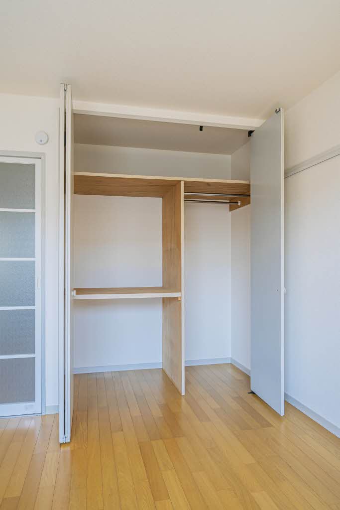 ファミーユサシン 203号-10