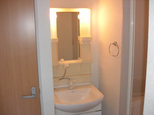 フルハウスⅢ 202号-12