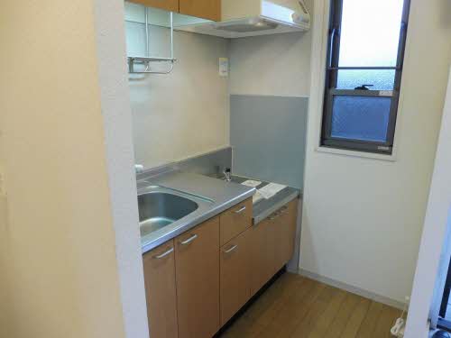 スプリング杉山 201号-6