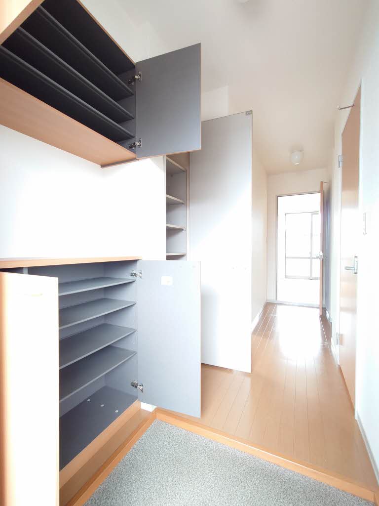 シャーメゾン豊田Ｂ 203号-5