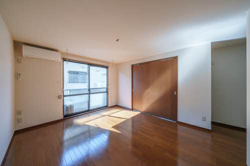 コンフォール・ＫＨ 101号-3