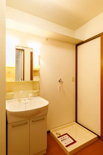 ディアスパルモ西多賀 101号-8