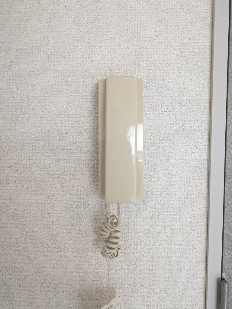 シャーメゾン国見 201号-9