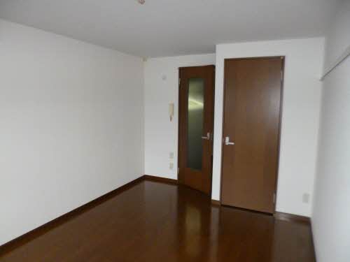 シャーメゾン水の森 202号-15