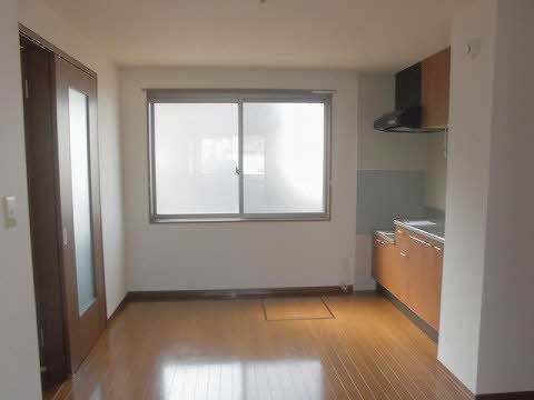 フレサ二番館 102号-2