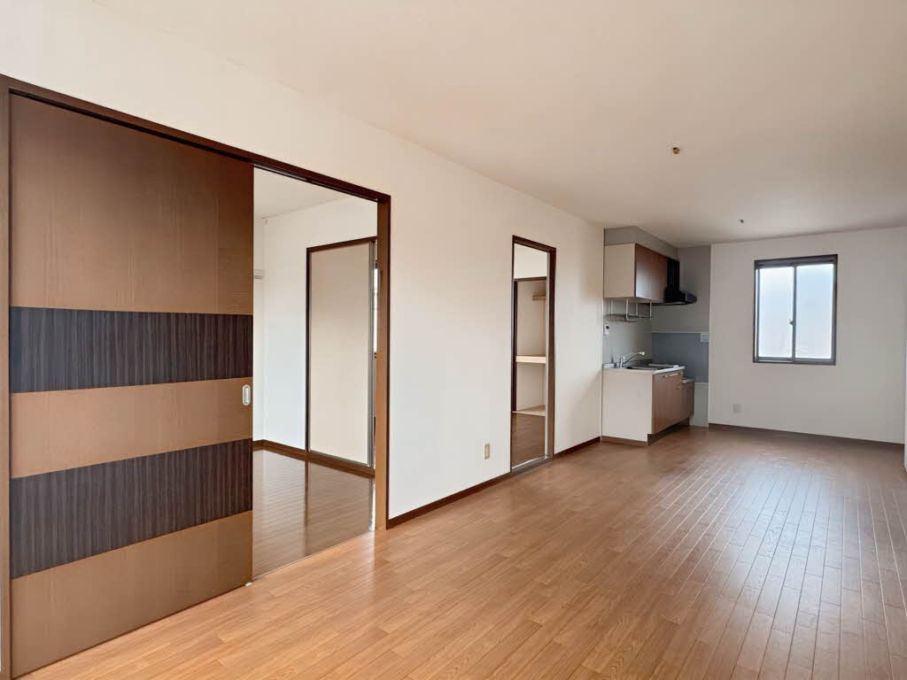 テイスティ壱番館 201号-3