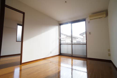 イー・ビーンズ雅 102号-5