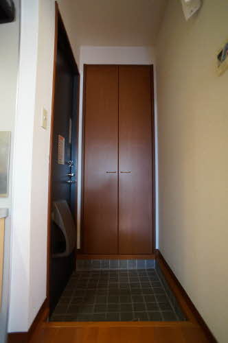 フラッツ八幡 105号-3