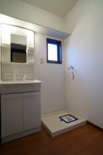 フラッツ八幡 105号-5