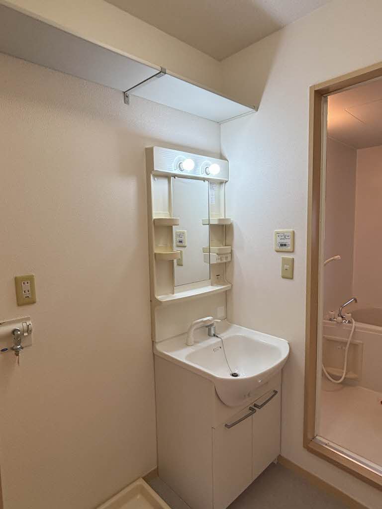 シャーメゾンＫＡＴＯⅡ 202号-7