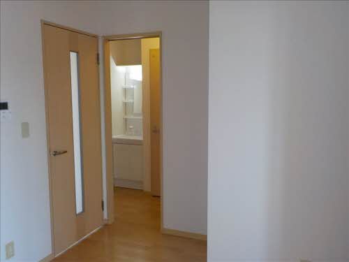 サニーコートＤⅠ 203号-6