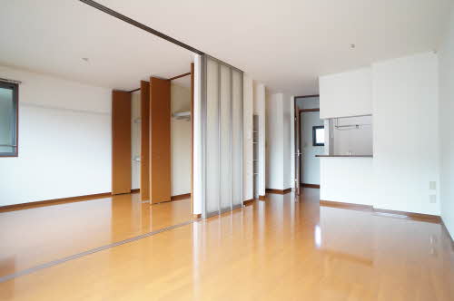 シャーメゾン米ヶ袋 203号-8