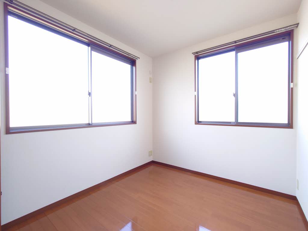 ハウス・パディＦ 102号-6