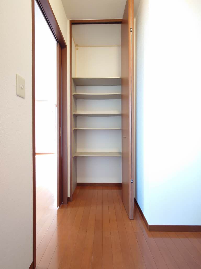 ハウス・パディＦ 102号-12