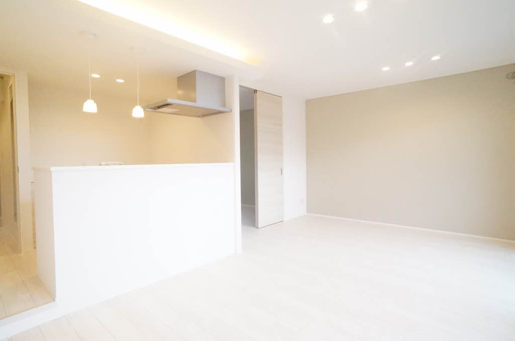 グランシャリオ・成田203-1