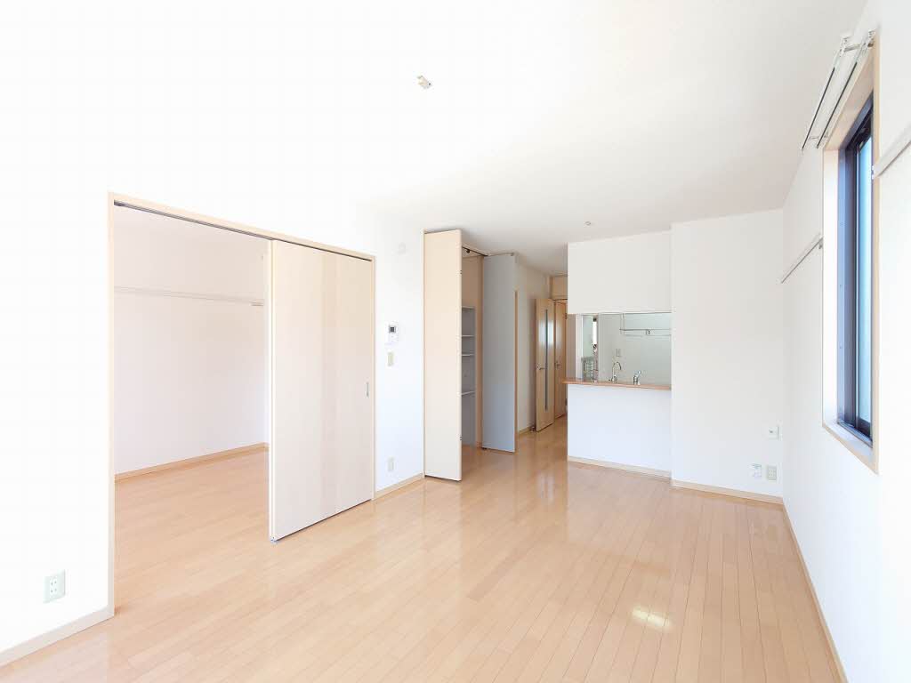 シャーメゾンシュエットＡ 101号-3