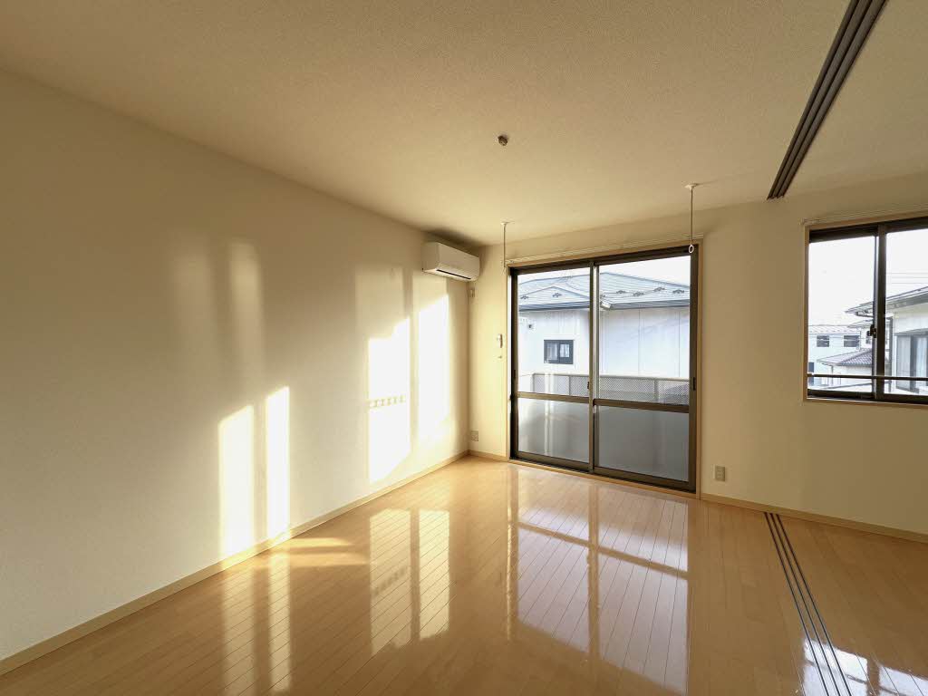 セブンフォレストＹ．Ｔ． 201号-2