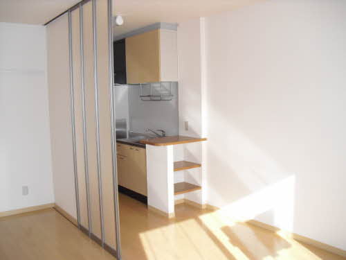 シャーメゾン上野 202号-4