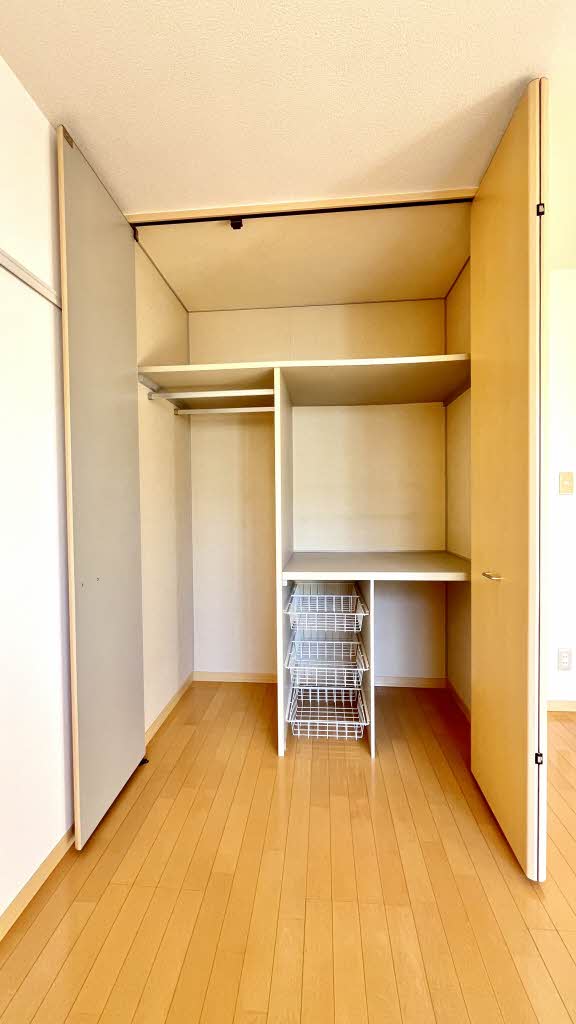 シャーメゾン黒松 202号-10