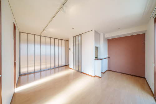 シャーメゾン・ヤマト 201号-3