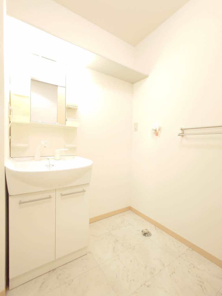 メルベーユ　シャトー　Ⅰ番館 102号-12