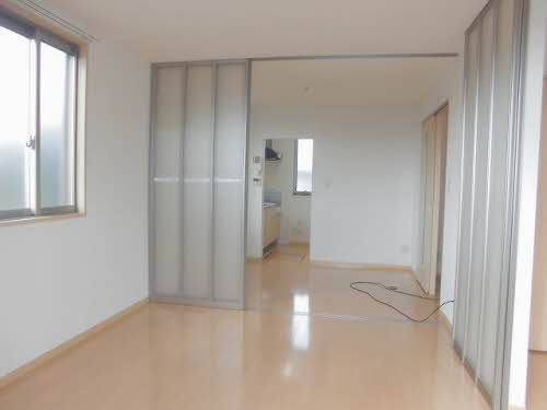 プラティークB 101号-2