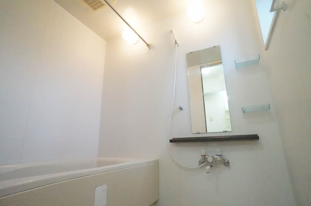 ドミトリースズキＣ 101号-5