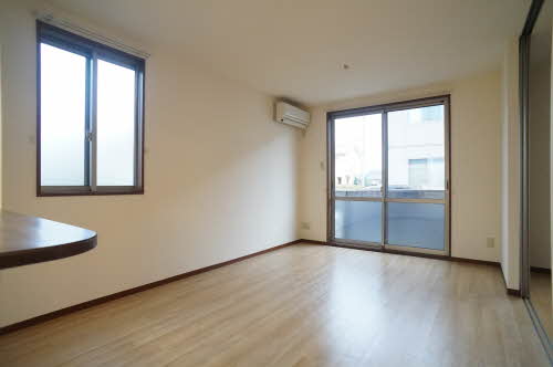 ソレアードB 201号-2