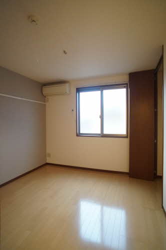 ソレアードＢ 202号-8