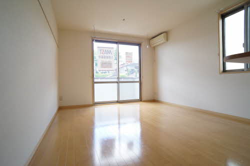 カーサグレース幸 201号-2