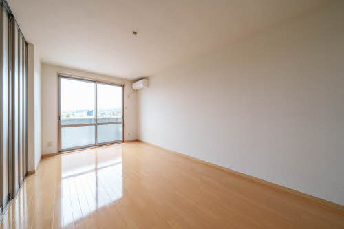 メゾン・ラークＢ 201号-2