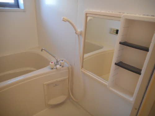 サンフォレスト２番館 202号-8