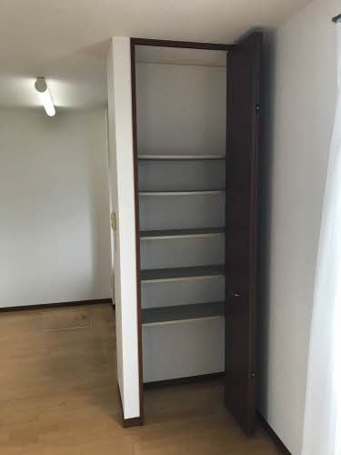 メゾン・ドール中野Ｄ 102号-2