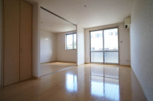 シャーメゾン・葵 103号-3