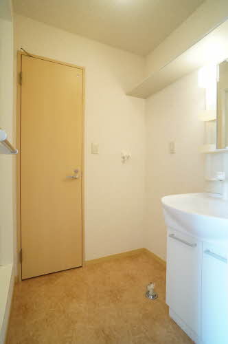 シャーメゾン・葵 103号-8