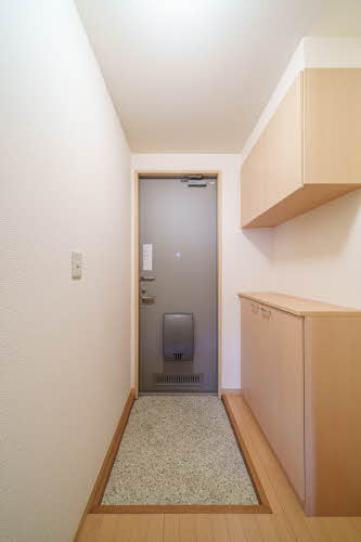 シャーメゾン・葵 202号-6