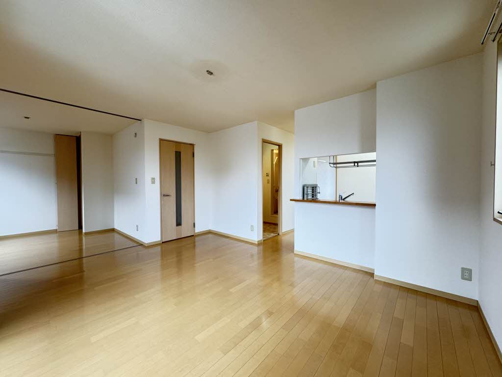 ピュアタウンＦ 202号-3