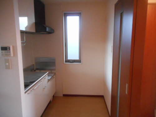 Ｅ．コート．ジェネラス 203号-5