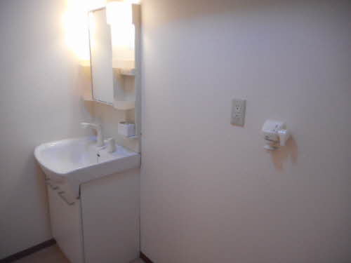 Ｅ．コート．ジェネラス 203号-8