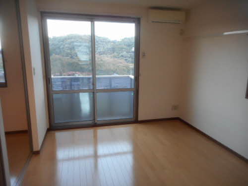 Ｅ．コート．ジェネラス 203号-9