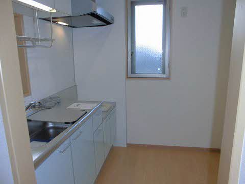 ファミーユ　さつき 205号-3