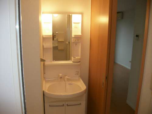 シャーメゾン川内 101号-12