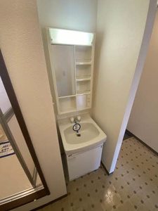 クリスタルガ－デン 101号-5