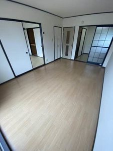 クリスタルガ－デン 101号-8