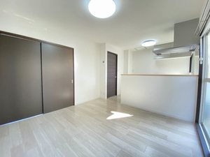 ユーハイツ　Ｃ 102号-2