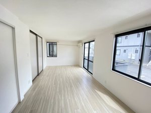 ファミールＭ・Ｋ－Ａ 102号-2