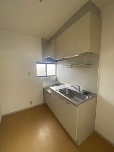 ディアスファミーユ B 202号-4