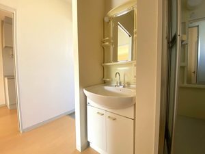 ディアスファミーユ D 202号-8