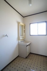 センターヴィレッジ B 201号-9