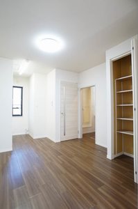 フレックス・カマタ B 103号-4